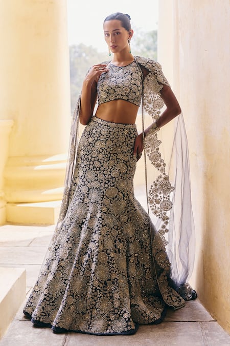 Mishru Zuri Embroidered Cape Skirt Set 