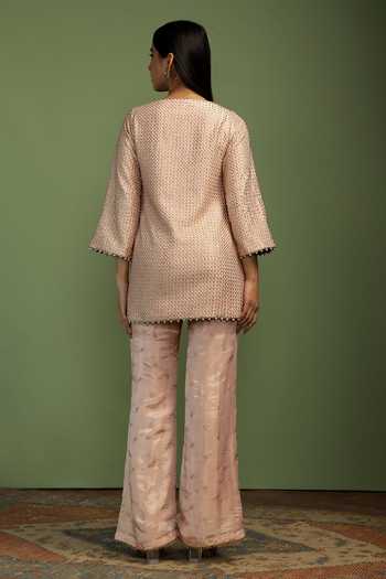 Mustard Moon By Neyha And Vrinda Karisma Textured Kurta & Pant Set 