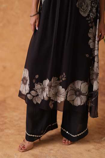 Pouli Pret Black Silk, Georgette, Muslin Mirrors, Floral Pattern Kaftan And Pant Set Online at Aza Fashions Pouli Pret_Black Silk, Georgette, Muslin Mirrors, Floral Pattern Kaftan And Pant Set _Online_at_Aza_Fashions
