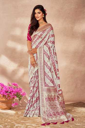 Khwaab By Sanjana Lakhani_White Georgette, Silk Embroidery, Sequins Floral Geometric Woven Saree And Blouse _Online_at_Aza_Fashions