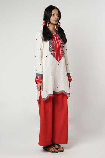 Shop_Shwetanga_Ivory Cotton, Linen Beads V-neck Yoke Embellished Kurta And Pant Set _Online_at_Aza_Fashions