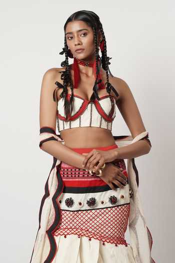 Shop_Shwetanga_Ivory Cotton, Tulle Beads, Stones, Embroidery Layered Floret Fish Cut Skirt Set 