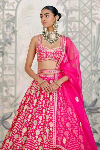 Shyam Narayan Prasad_Pink Silk Embroidery, Zari, Tassels Scoop Neck Dori Lehenga Set _Online_at_Aza_Fashions