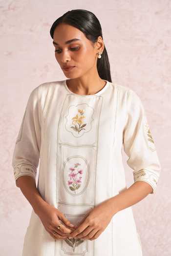 Kaveri_White Linen Embroidery Round Neck Garden Gallery Aria Kurta And Pant Set _Online_at_Aza_Fashions