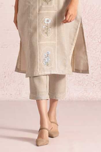 Kaveri_Beige Linen Embroidery Round Neck, Yes Garden Gallery Aria Kurta And Pant Set _Online_at_Aza_Fashions