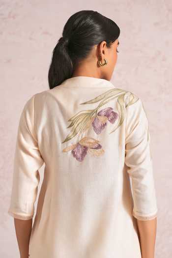 Buy_Kaveri_Beige Linen Embroidery, Applique, Lace V-neck, Painted Petals Kurta And Pant Set _Online_at_Aza_Fashions
