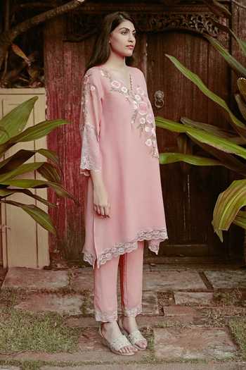 Buy_Kaveri_Pink Linen Embroidery, Lace V-neck, Whimsical Garden Fly Free Blend Tunic Set _Online_at_Aza_Fashions