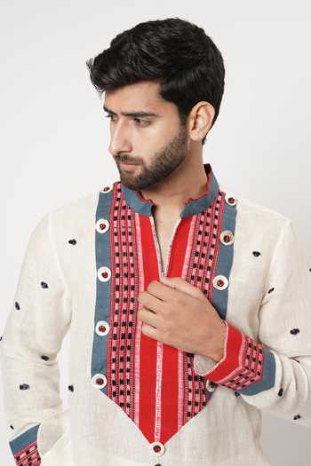 Shwetanga_Ivory Cotton, Linen Beads Scalloped Naga Bindi Yoke Embellished Kurta Set _Online_at_Aza_Fashions