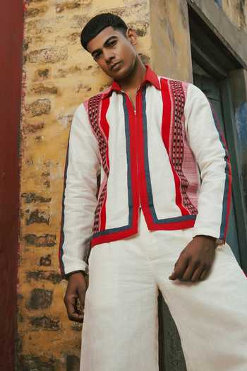 Buy_Shwetanga_Red Linen Ombre Naga Shacket And Pant Set 