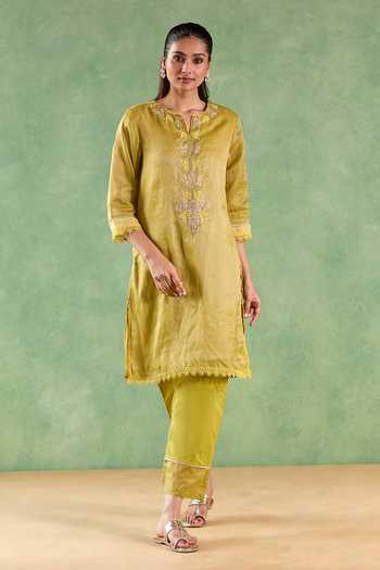 Buy_Nero India_Green Chanderi, Cambric Embroidery, Applique Kurta And Narrow Pant Set _Online_at_Aza_Fashions