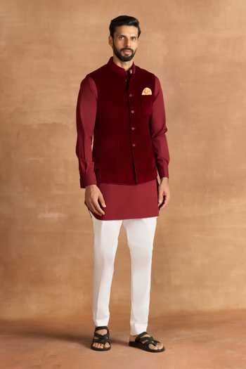 Raghavendra Rathore Jodhpur_Maroon Velvet Rouge Nehru Jacket _Online_at_Aza_Fashions