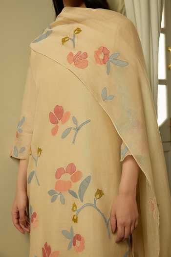 Buy_Vaayu_Beige Cotton, Muslin Applique Sand Work Kurta Set 