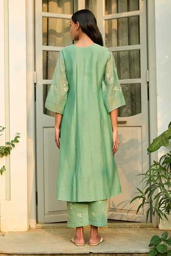 Vaayu Verdant Floral Embroidered Kurta & Pant Set 