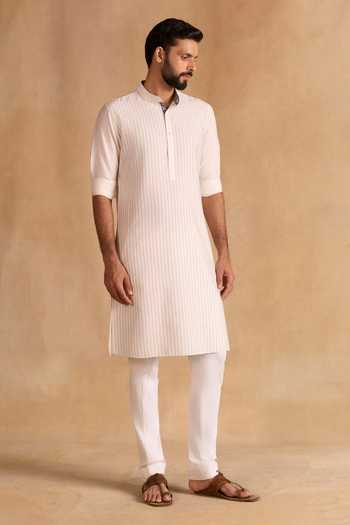 Buy_Raghavendra Rathore Jodhpur_Off White Embroidery Stitchline Thread Kurta _Online_at_Aza_Fashions