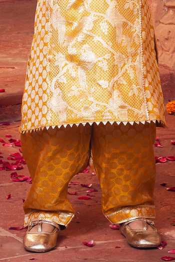Chotibuti_Yellow Silk Zari Flower Pattern Banarasi Kurta And Salwar Set _Online_at_Aza_Fashions