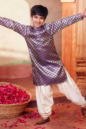 Chotibuti_Purple Silk Zari Banarasi Kurta And Pyjama Set _Online_at_Aza_Fashions