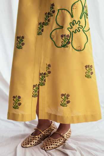Buy_Jodi_Yellow Cotton Embroidery V-neck Nimbu Floral Dress _Online_at_Aza_Fashions