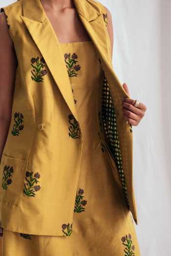 Jodi_Yellow Cotton Notched Neck Nimbu Floral Print Jacket _Online_at_Aza_Fashions