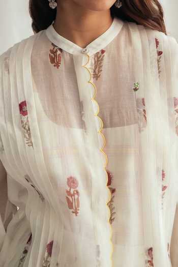 Jodi_White Chanderi Mandarin Collar Kulfi Scallop Printed Shirt _Online_at_Aza_Fashions