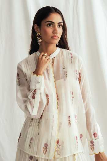 Buy_Jodi_White Chanderi Mandarin Collar Kulfi Scallop Printed Shirt _Online_at_Aza_Fashions