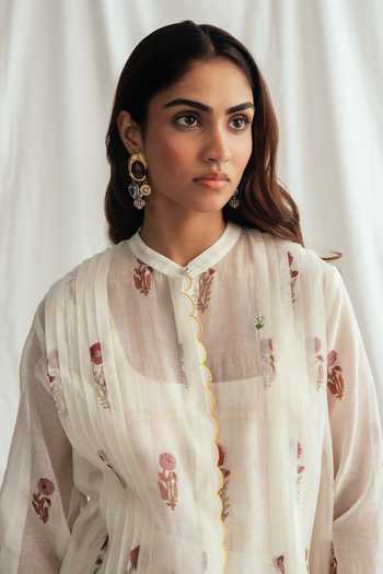 Shop_Jodi_White Chanderi Mandarin Collar Kulfi Scallop Printed Shirt _Online_at_Aza_Fashions