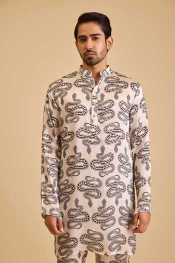 Buy_Siddartha Tytler_Black Satin Miraas Snake Print Kurta And Joggers Set _Online_at_Aza_Fashions