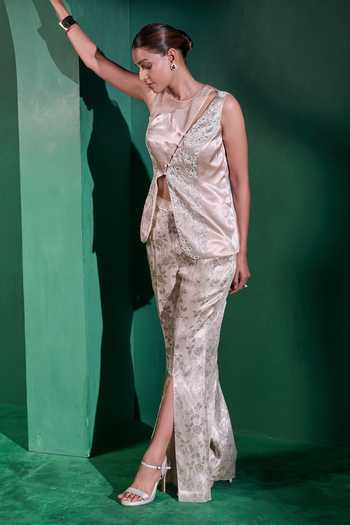 Vedangi Agarwal_Ivory Brocade Embroidery Round Neck Woven Top And Pant Set _Online_at_Aza_Fashions