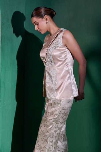 Buy_Vedangi Agarwal_Ivory Brocade Embroidery Round Neck Woven Top And Pant Set _Online_at_Aza_Fashions