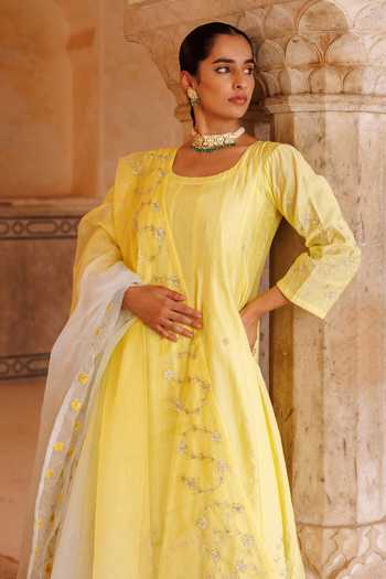 Buy_Bannhi By Priyanka Rathore_Yellow Chanderi Embroidery, Gota Patti Scoop Neck Anarkali Set _Online_at_Aza_Fashions