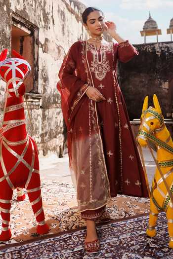 Bannhi By Priyanka Rathore Maroon Cotton Embroidery, Gota Patti V-neck Anarkali Set at Aza Fashions Bannhi By Priyanka Rathore_Maroon Cotton Embroidery, Gota Patti V-neck Anarkali Set _at_Aza_Fashions