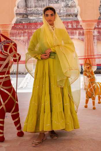 Buy_Bannhi By Priyanka Rathore_Green Cotton Embroidery, Zari High , Keyhole Tiered Anarkali Set 