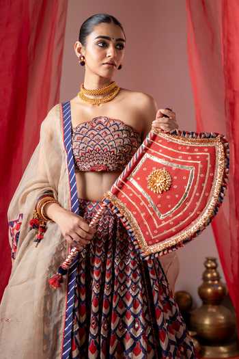 Buy_Baise Gaba_Multi Color Satin, Linen Embroidery Bandeau Neck Kalshi Scallop Blouse 
