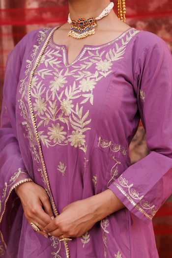 Bannhi By Priyanka Rathore Purple Cotton Gota Patti V-neck Embroidered Anarkali Set at Aza Fashions Bannhi By Priyanka Rathore_Purple Cotton Gota Patti V-neck Embroidered Anarkali Set _at_Aza_Fashions