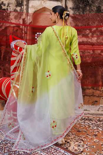 Shop Bannhi By Priyanka Rathore Green Silk Embroidery V-neck Floral Kurta Set at Aza Fashions Shop_Bannhi By Priyanka Rathore_Green Silk Embroidery V-neck Floral Kurta Set _at_Aza_Fashions