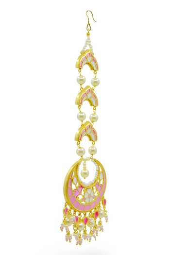 Manner_Pink Beads, Pearls Feroza Gulaabi Maangtikka _Online_at_Aza_Fashions