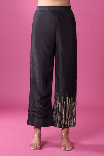 Khwaab By Sanjana Lakhani_Black Silk Embroidery, Beads V-neck Hand Embellished Kurta Set _at_Aza_Fashions