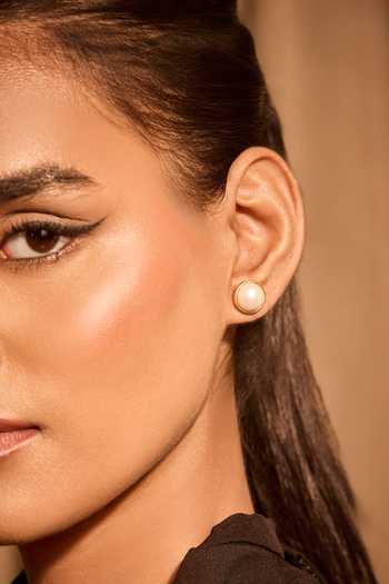 Mnsh_White Pearls Rosette Ear Cuffs _Online_at_Aza_Fashions