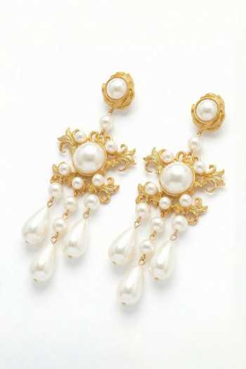 Buy Mnsh White Pearls Rosee Embellished Chandeliers Online at Aza Fashions Buy_Mnsh_White Pearls Rosee Embellished Chandeliers _Online_at_Aza_Fashions