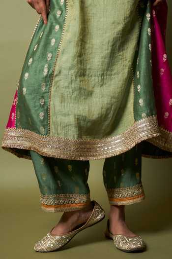 Buy_Pants And Pajamas_Pink , Silk Embroidery, Zari Round Neck Ratna Pratha Kurta Set 