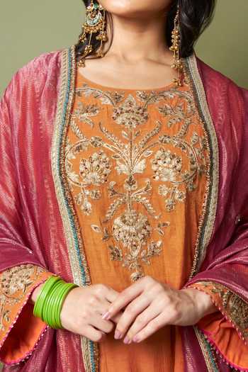 Pants And Pajamas_Orange Chanderi Embroidery, Zari Round Neck Ratnashree Kurta Set _at_Aza_Fashions