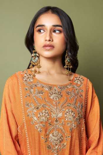 Pants And Pajamas_Orange Chanderi Zari, Embroidery Ratnashree Kurta And Pant Set _at_Aza_Fashions