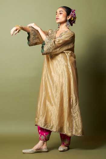 Pants And Pajamas_Cream Chanderi, Silk Zari, Embroidery V-neck Mehtab Noor Kaftan And Pant Set _Online_at_Aza_Fashions
