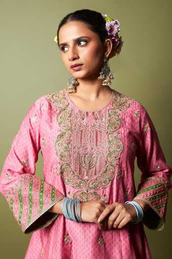 Shop Pants And Pajamas Pink Modal, Silk, Chanderi Embroidery, Zari Round Neck Roshanara Kurta Set Online at Aza Fashions Shop_Pants And Pajamas_Pink Modal, Silk, Chanderi Embroidery, Zari Round Neck Roshanara Kurta Set _Online_at_Aza_Fashions