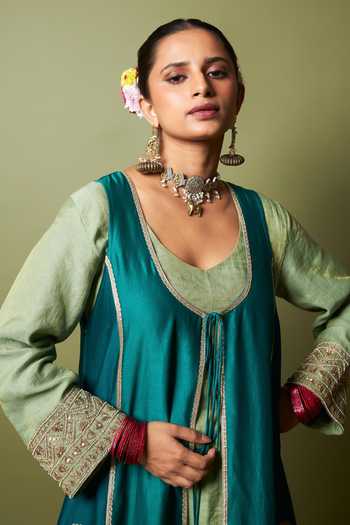 Buy_Pants And Pajamas_Green Chanderi Embroidery, Zari, Lace Round Noor-e-manik Kurta And Sharara Set _Online_at_Aza_Fashions
