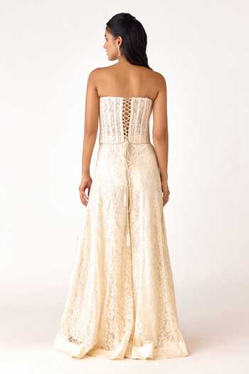 Basanti Kapde aur Koffee Chantilly Blouse & Sharara Set 