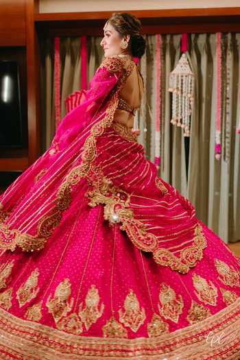 Itrh Regal Motif Embroidered Bridal Lehenga Set 