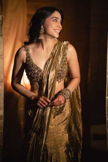 Buy_Itrh_Gold Silk, Tissue Zari, Stones, Gota Patti Jadau Embellished Bloue Lehenga Set _Online_at_Aza_Fashions