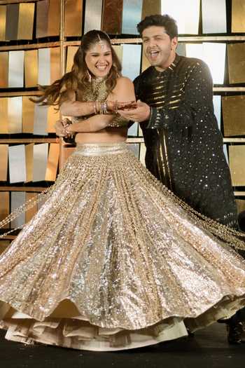 Itrh_Gold Organza, Net Mirrors, Gota Patti High Kasturi Wagh Embellished Lehenga Set _at_Aza_Fashions