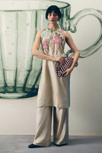 Paulmi And Harsh_Ivory Silk, Organza Embroidery High Neck Shiro Floral Print And Kurta Set _Online_at_Aza_Fashions