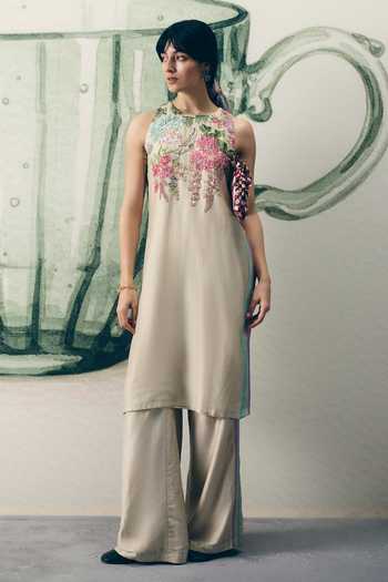 Buy_Paulmi And Harsh_Ivory Silk, Organza Embroidery High Neck Shiro Floral Print And Kurta Set _Online_at_Aza_Fashions